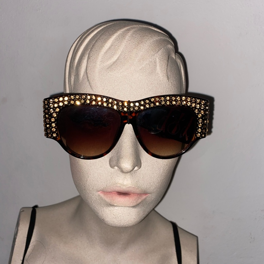Embellished Tortoise Shell Sunglasses